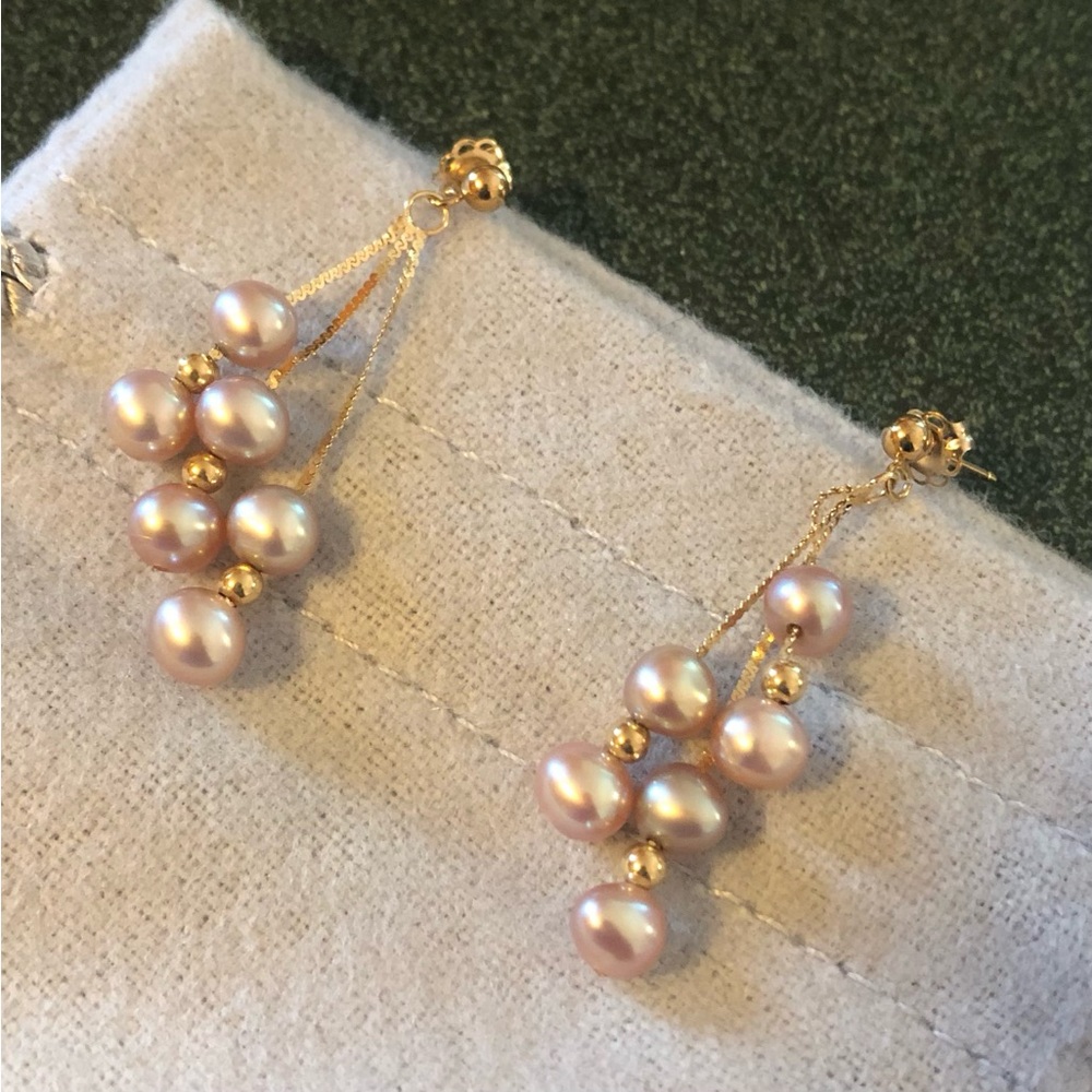 VGUC 14K Yellow Gold Pearl Earrings
